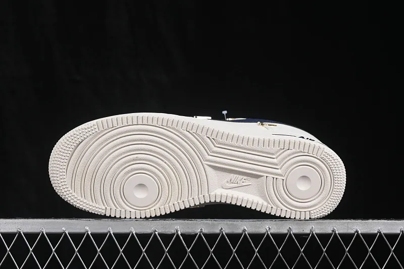 All categories Nk Air Force 1 Air Force series Nk Air Force 1 Low Air Force low-top Nike Air Force 1'07 Low joint model Air Force 1 low-top casual sneakers DN9688-127